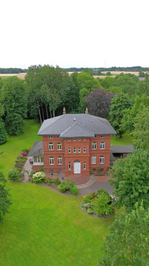 Apartamento Haus Im Park Wesselburen Exterior foto